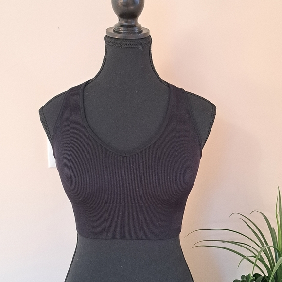 Puma Sports Bra Women's Medium Black Activewear Bra Medium Support - Picture 6 of 11